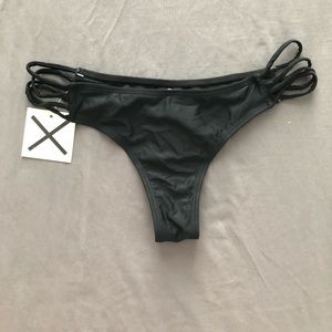 BoutineLA black bikini bottoms NWT!
